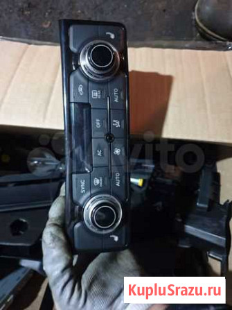 Панель управления климатом Audi A8 D4 Сосновый Бор - изображение 1