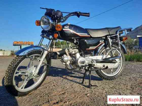 Мопед Альфа зид им Дягтерева и шлем Санкт-Петербург