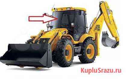 Стекло лобовое jcb 3cx 4cx триплекс 827/80139 Балашиха