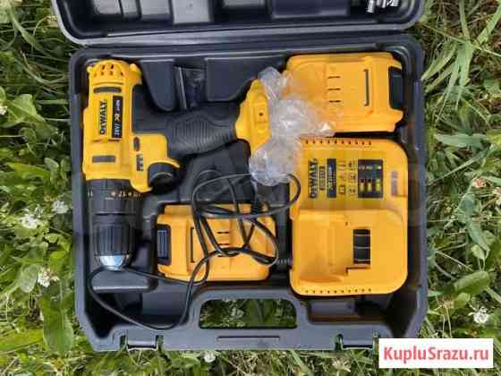 Шуруповёрт ударный DeWalt 26v (Li-Ion) новый Тверь