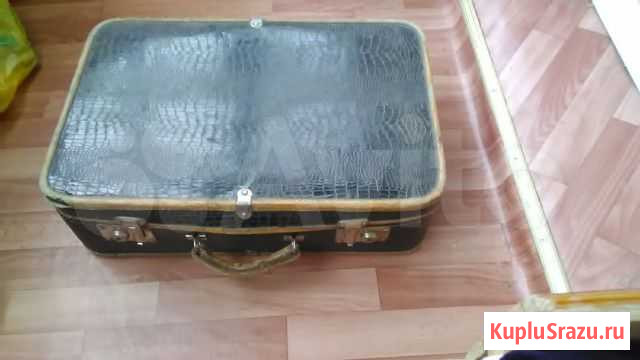 Чемодан винтаж Железногорск - изображение 1