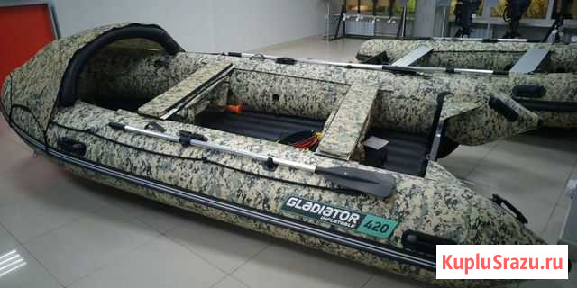 Лодка пвх Gladiator E 420 Camo нднд Омск - изображение 1