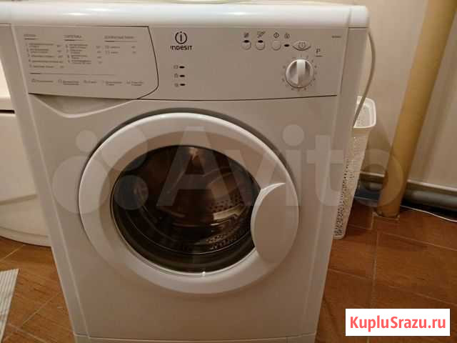 Стиральная машина indesit wisn 61 Мурманск - изображение 1