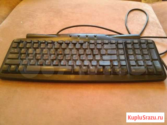 Клавиатура старого образца Набережные Челны - изображение 1