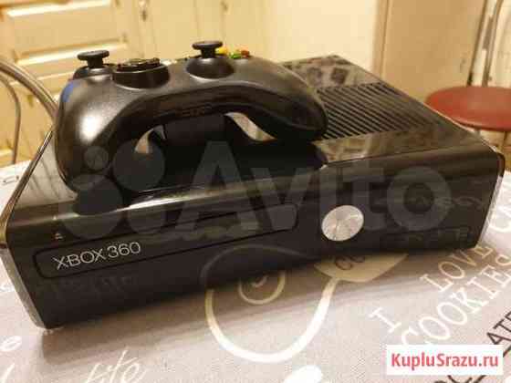 Xbox360Elite 320гб+freeboot+LT.3.0+52игры+1геймпад Ярославль