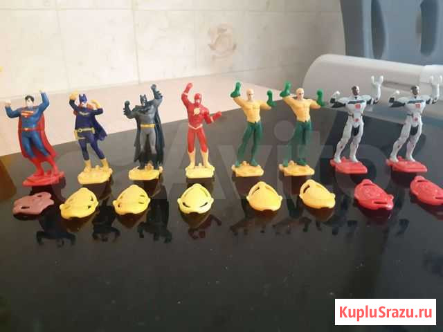 Игрушки Kinder из коллекции Лига справедливости Томск - изображение 1