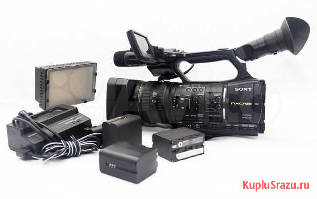 Профессиональная видеокамера sony HXR-NX5E Новосибирск - изображение 1