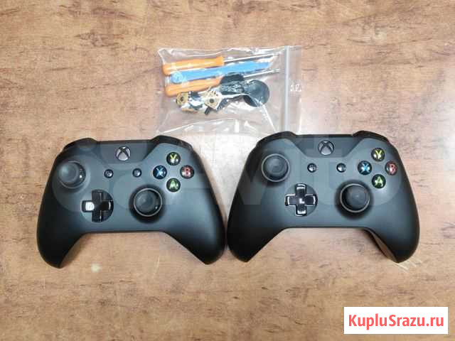 Геймпад xbox one Усолье-Сибирское - изображение 1