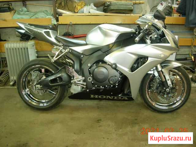 Cbr 1000rr 2006г Москва - изображение 1