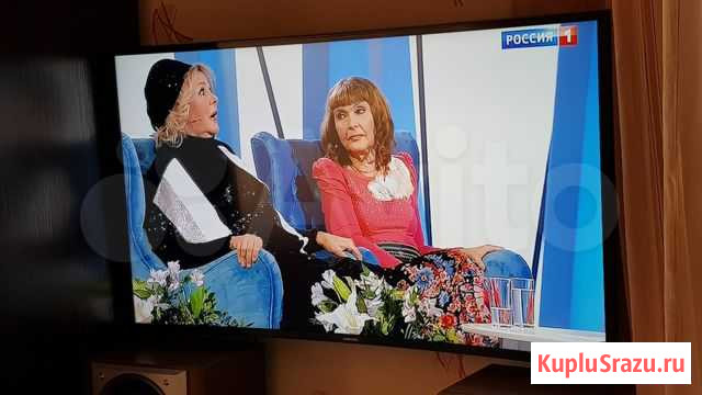 Самсунг 4К,UHD,102 см Астрахань - изображение 1