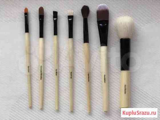 Набор Кистей Bobbi Brown Мурманск