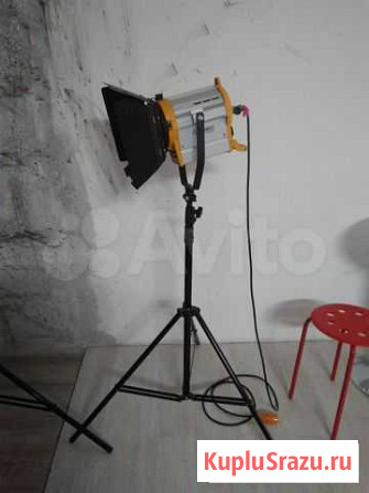 Осветитель светодиодный GreenBean Fresnel 150 LED Белгород - изображение 1