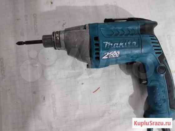 Шуруповерт Makita fs2300 Дербент