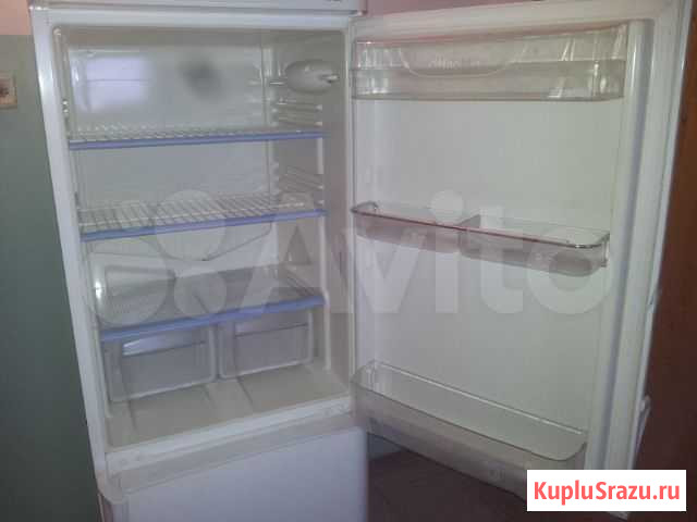Холодильник Indesit однокомпрессорный(не работает) Курск - изображение 1