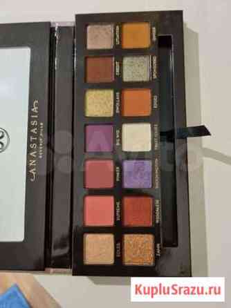 Anastasia x Jackie Aina Eyeshadow Palette Казань