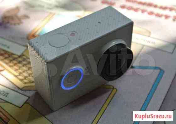 Xiaomi Yi Action Camera с моноподом Казань
