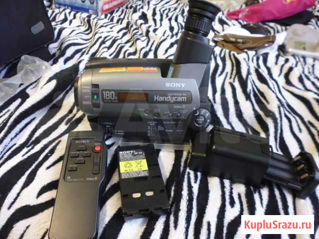 Видеокамера Sony CCD-TR502E Брянск - изображение 1