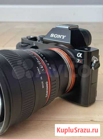 Sony a7r + объектив 50мм/1.4 + мелочевка Бийск - изображение 1