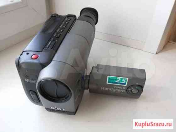 Продам видеокамеру Sony Handycam Recorder 8 Астрахань