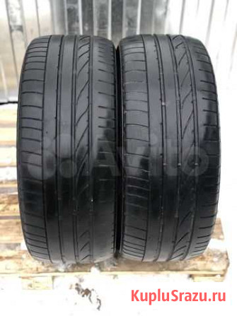 Резина Bridgestone R17 245/45 2шт Казань - изображение 1