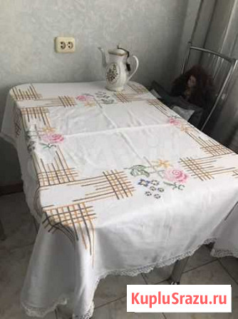 Скатерть старинная с вышивкой ручной Пенза - изображение 1