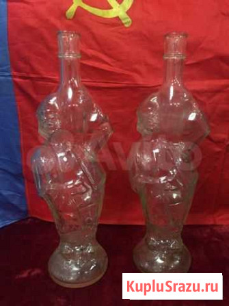 Бутылки, мужик с кувшином. Арт1256 Челябинск - изображение 1