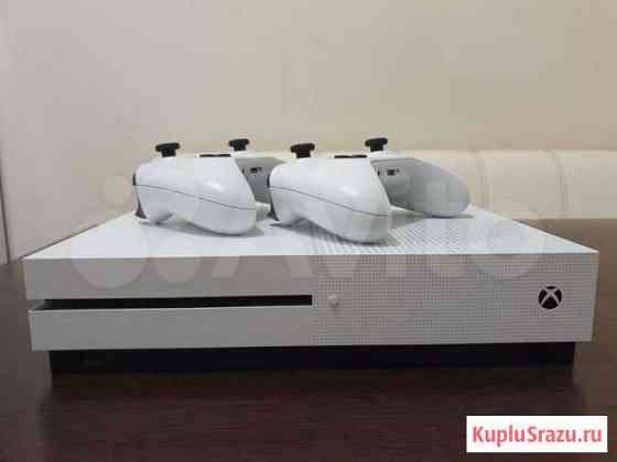 Xbox One s 2 геймпада Краснодар