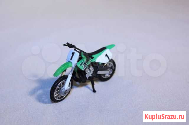 Модель Kawasaki KX 250, 1:32, NewRay Чита - изображение 1