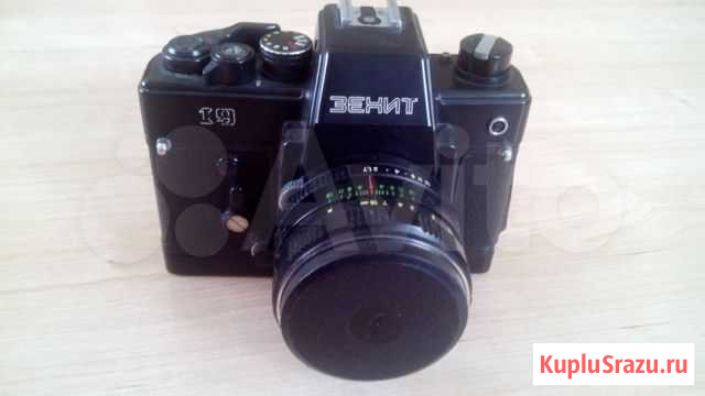 Фотоаппарат Зенит 19 Киров - изображение 1