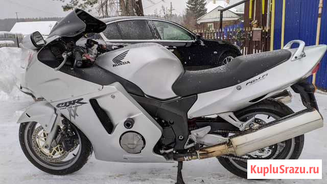 Продам Honda CBR1100XX superblackbird Тюмень - изображение 1