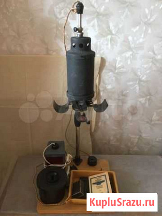 Фотоувеличитель У-2 и фотоаппарат зоркий Волгоград - изображение 1