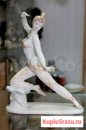 Фарфоровая статуэтка Балерина в роли Заремы Венг Пенза - изображение 1