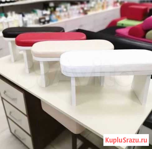 Подставки для маникюра,столы,стулья Ростов-на-Дону - изображение 1