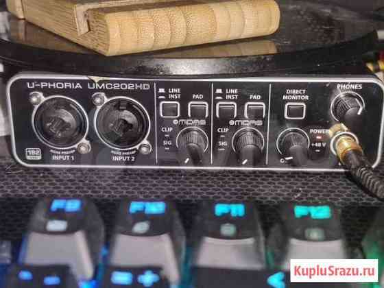 Внешняя звуковая карта Behringer U-Phoria UMC202HD Пермь