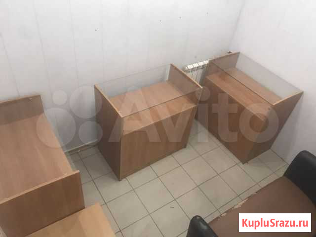 Торговые витрины, диван, стол Тихорецк - изображение 1