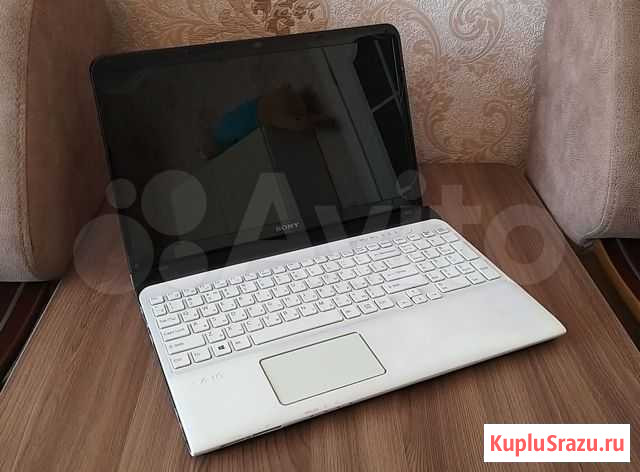 Sony Vaio 15,6 - 2CPUx2.4Ггц/4RAM/Video 1.7Гб Омск - изображение 1