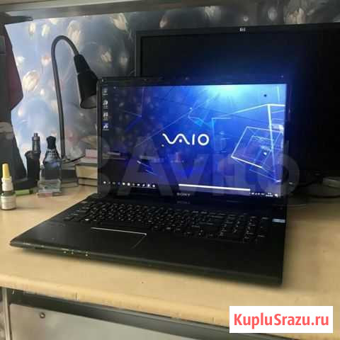 Sony Vaio SVE1712T1RB 17.3 i5 8gb 500gb hd7650 Хабаровск - изображение 1