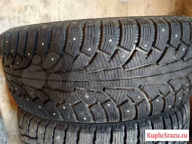 Nokian 255/60 R18 зима 2шт Губкинский - изображение 1