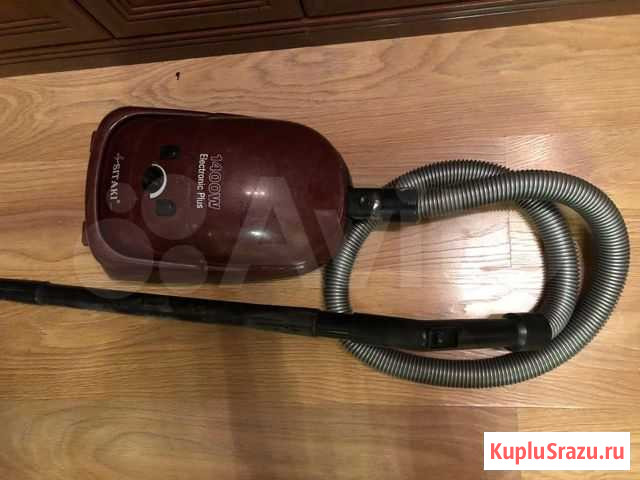 Пылесос Electronic Plus 1400 W Саратов - изображение 1