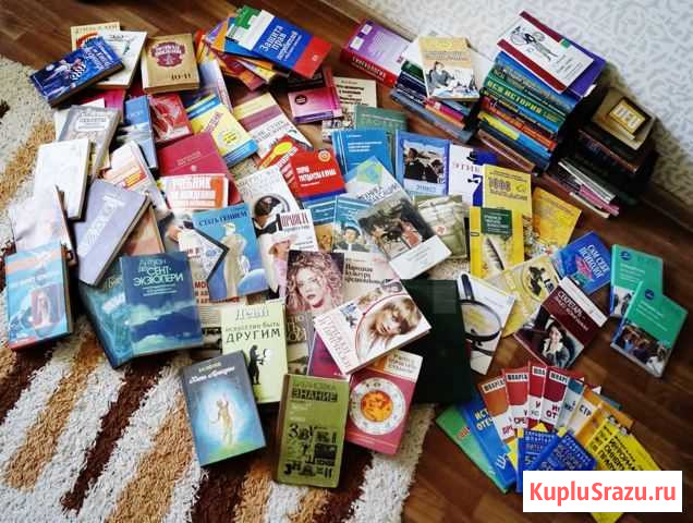 Большой выбор книг гуманитарной направленности Вологда - изображение 1