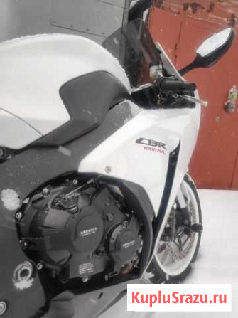 Honda cbr1000rr fireblade 2012 sc59 Санкт-Петербург - изображение 1