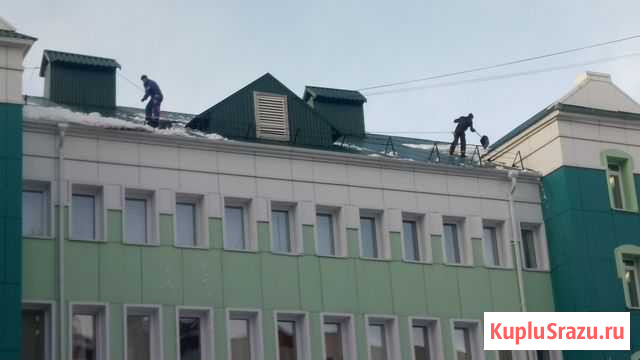 Уборка снега с крыш, вывоз снега Тюмень - изображение 1