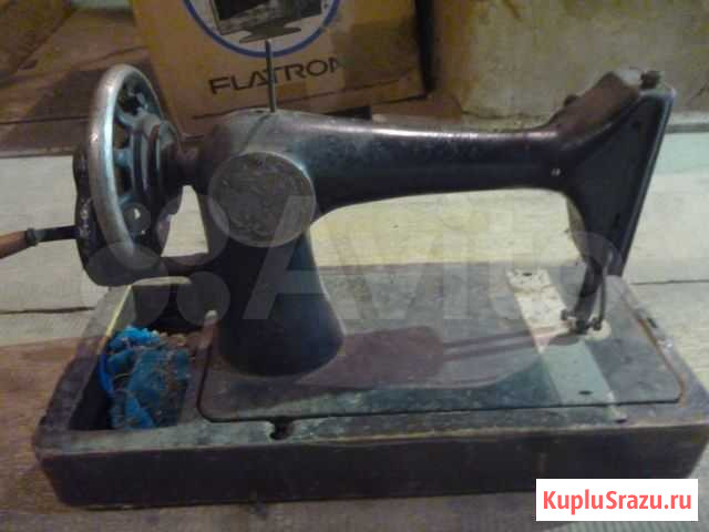 Швейная машина ретро Касторное - изображение 1