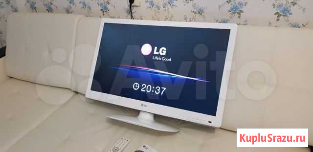 LG.беленький,32 (82 см),Full HD,доставка Красноярск - изображение 1