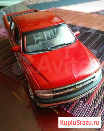 Модель авто Chevrolet Silverado 1/27 Малаховка - изображение 1
