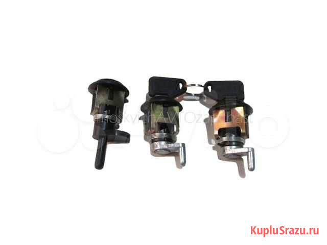 Комплект дверных замков Москвич 2141 Выборг - изображение 1