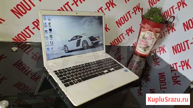 Ноутбук Samsung/core i3/6гб/640гб/Видеокарта Nvidi Петропавловск-Камчатский - изображение 1