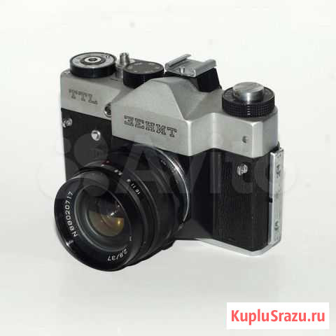 Фотоаппарат Зенит ttl c объективом гелиос Санкт-Петербург - изображение 1