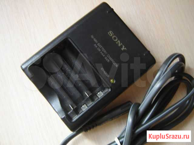 Зарядное устройство для аа/ааа Sony BC-CS2B Нижний Новгород - изображение 1