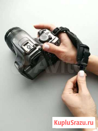 Canon 1100D kit 18-55 со вспышкой Новосибирск - изображение 1